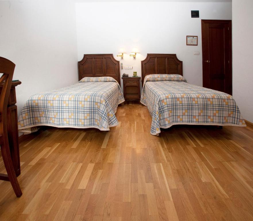 Hotel Avenida Yecla Εξωτερικό φωτογραφία